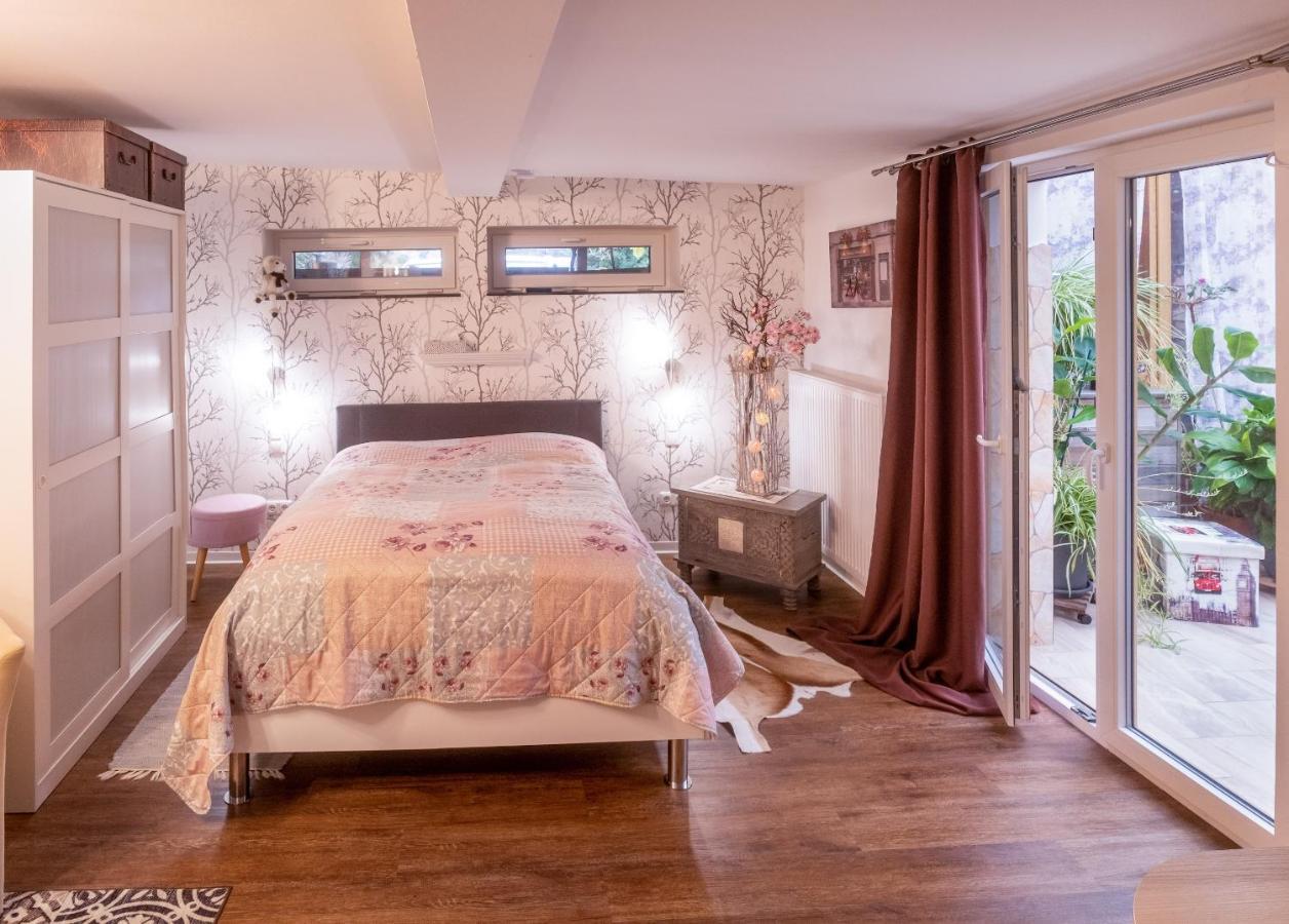 Unser Studio-Apartment "Wohlfuehloase" Oranienburg Eksteriør billede