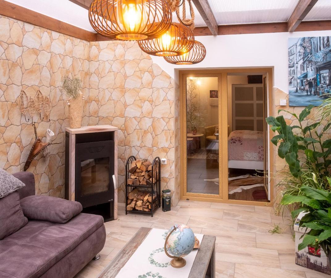 Unser Studio-Apartment "Wohlfuehloase" Oranienburg Eksteriør billede